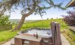 4 Bed in Beguildy 0