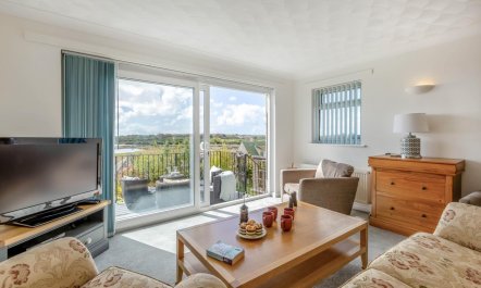 3 Bed in Weymouth 4