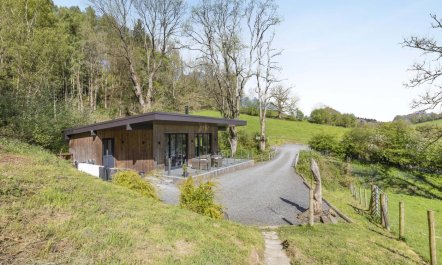1 Bed in Aberbechan