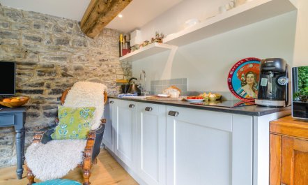 1 Bed in Alhampton 8