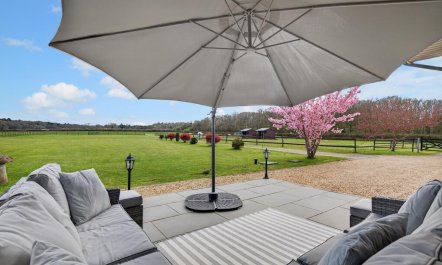 2 Bed in Havenstreet 1