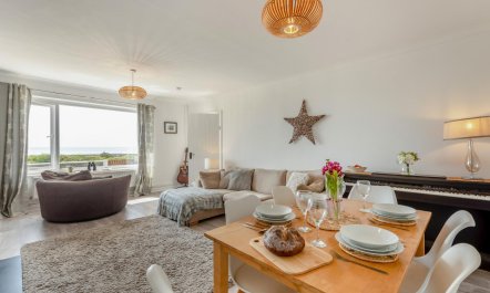 2 Bed in Coulderton Beach 1