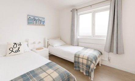 2 Bed in Coulderton 1