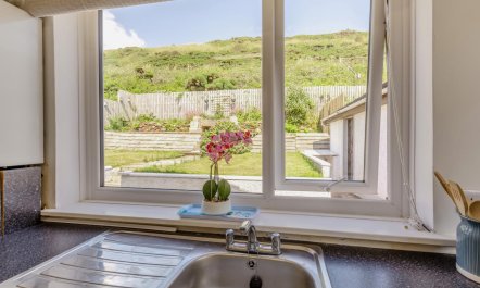 2 Bed in Coulderton Beach 8