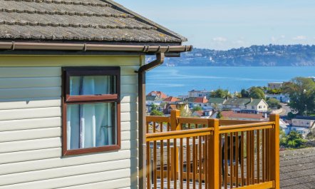 3 Bed in Paignton 1