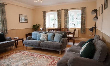 3 Bed in Rousdon