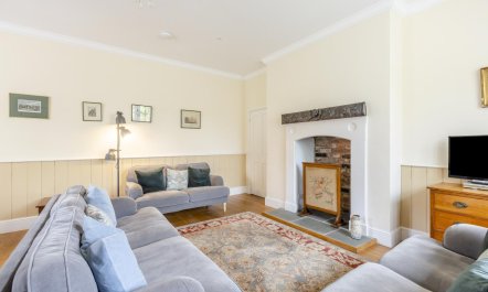 3 Bed in Rousdon 6
