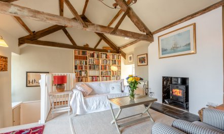 2 Bed in Polruan 3