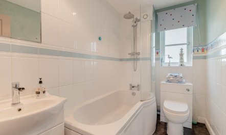 4 Bed in Northleach 9