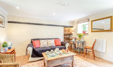 1 Bed in George Nympton 1