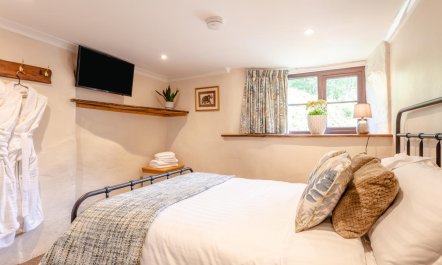 1 Bed in George Nympton 9