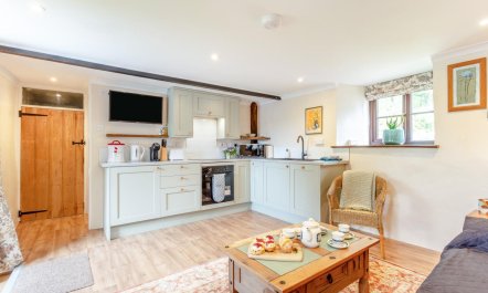 1 Bed in George Nympton 5