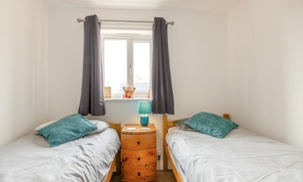 2 Bed in Bridport 8