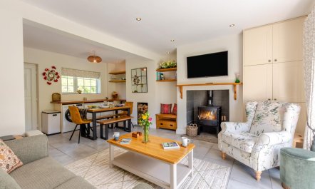 3 Bed in Lorton 1