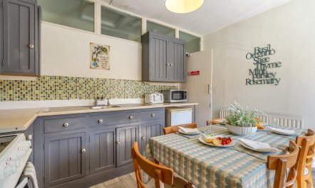 3 Bed in Corby Glen 1