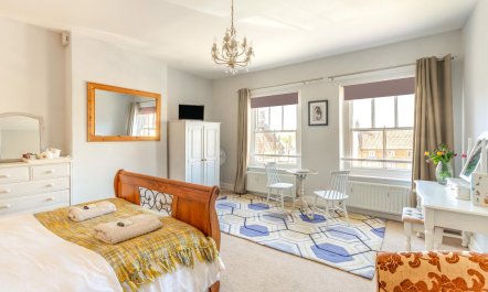 3 Bed in Corby Glen 8