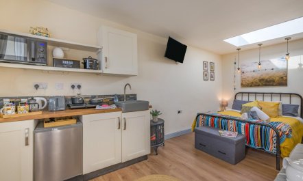 1 Bed in Heacham 5