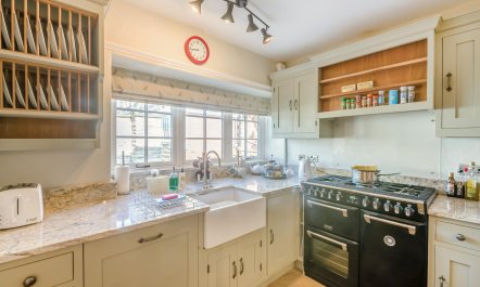 3 Bed in Middleton 9
