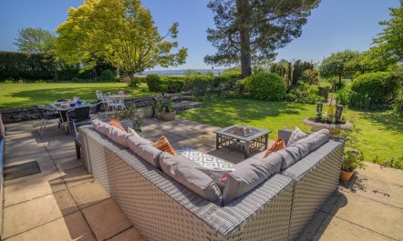 7 Bed in Awre 2