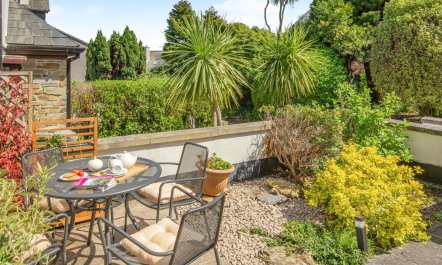 2 Bed in Padstow 1