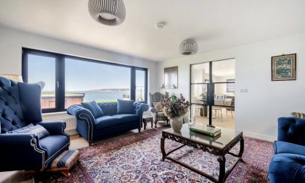 4 Bed in Appledore 1