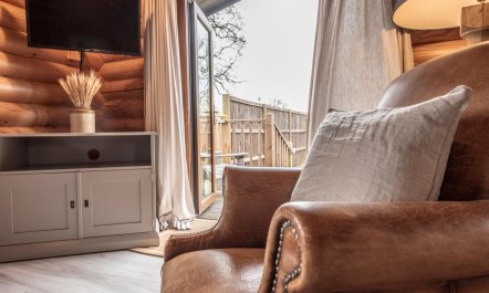 1 Bed in Cretingham 5