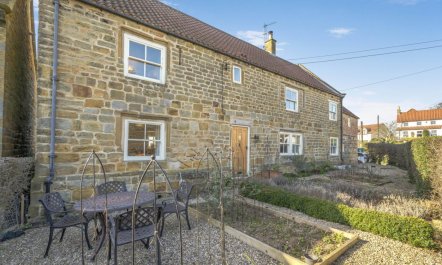 2 Bed in Borrowby 4
