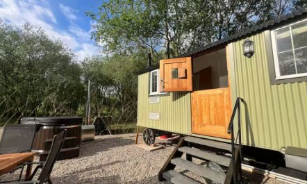 1 Bed in South Leverton 1