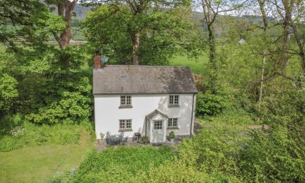 2 Bed in New Radnor