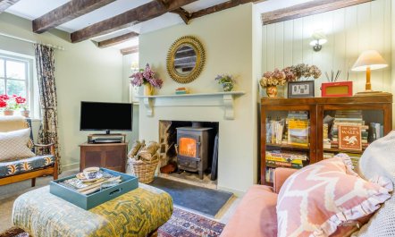 2 Bed in New Radnor 6