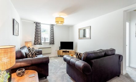 2 Bed in Holmbridge 2