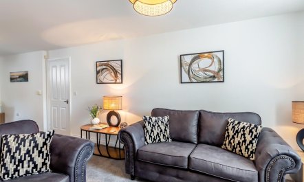 2 Bed in Holmbridge 6
