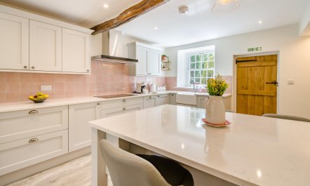 3 Bed in Coupland Beck 6