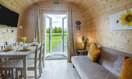 1 Bed in Brynsiencyn 1