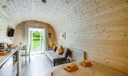 1 Bed in Brynsiencyn 5