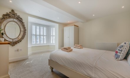 1 Bed in Looe 9