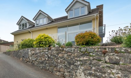 3 Bed in Saundersfoot 1
