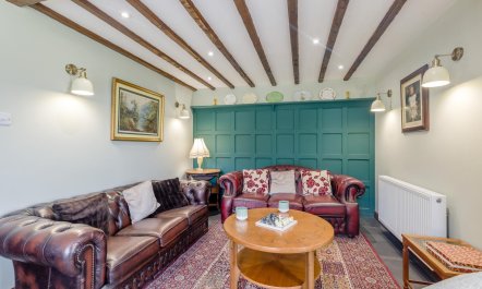 4 Bed in Cwmllinau 3