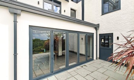 2 Bed in Tenby