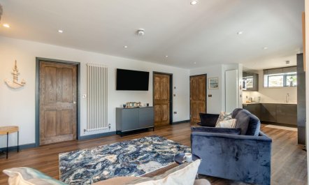 2 Bed in Tenby 9
