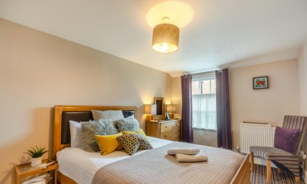 3 Bed in Chester 2