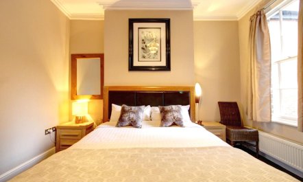 3 Bed in Chester 2