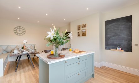 5 Bed in Rudston 6