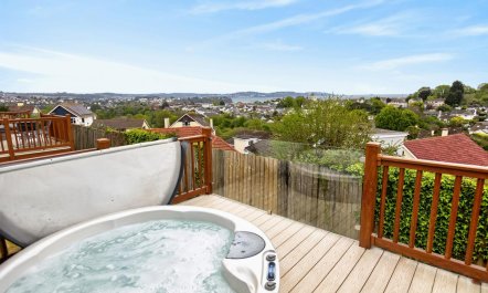 3 Bed in Paignton