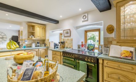 5 Bed in Heighington 8