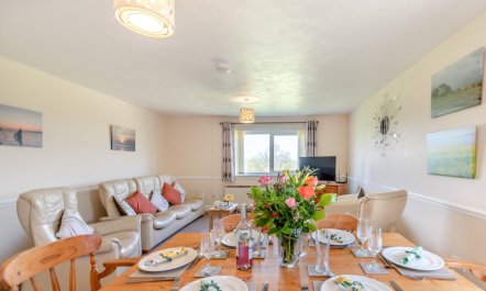 3 Bed in Haverfordwest 7