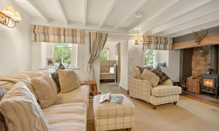 5 Bed in Llanbedrog 3