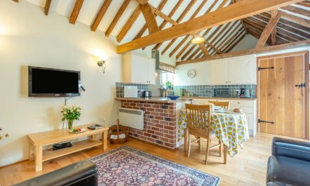 1 Bed in West Chiltington 4