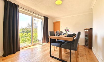 3 Bed in Morcombelake 8