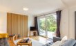 3 Bed in Morcombelake 3